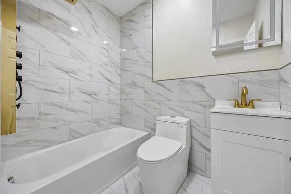 $260,000 | 1051 Springfield Road, Darby, PA 19023