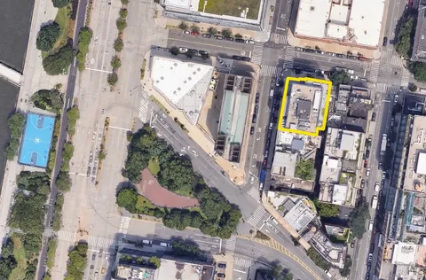 $2,350,000 | 330 Spring Street, Unit 5C | SoHo