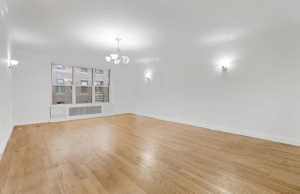 $5,000 | 330 East 58th Street, Unit 3E | Sutton Place