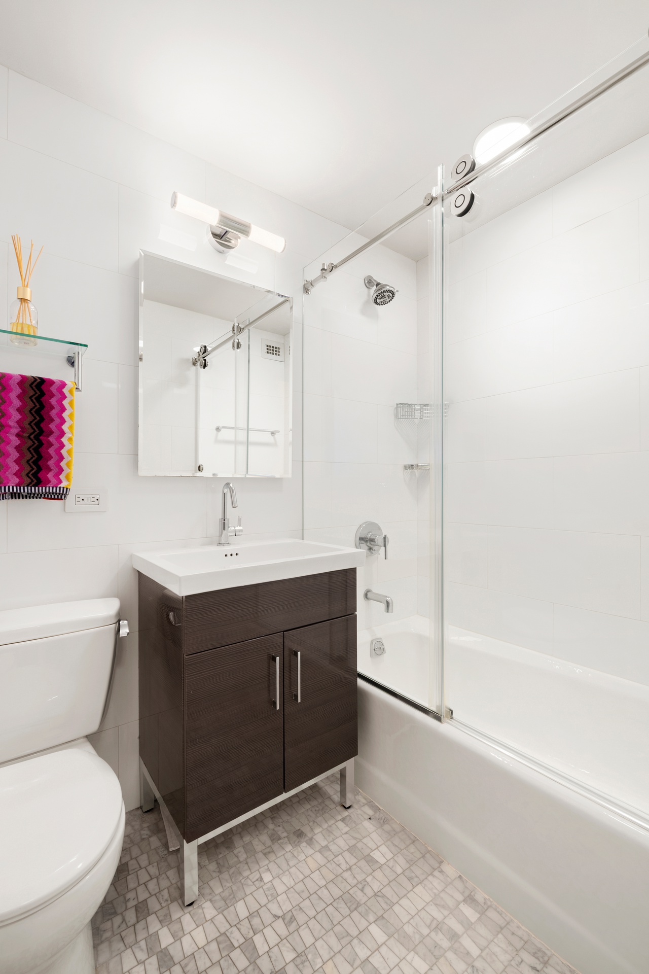 166 East 61st Street, Unit 15G Manhattan, NY 10065 - Photo 7 of 13