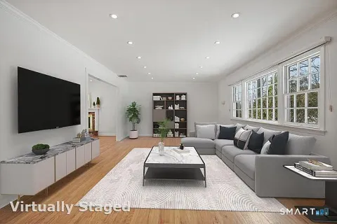 $895,000 | 39 McIntosh Road, Stamford, CT 06903