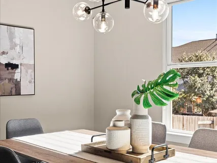 $825,000 | 227 Bridge Water Loop, Dripping Springs, TX 78620