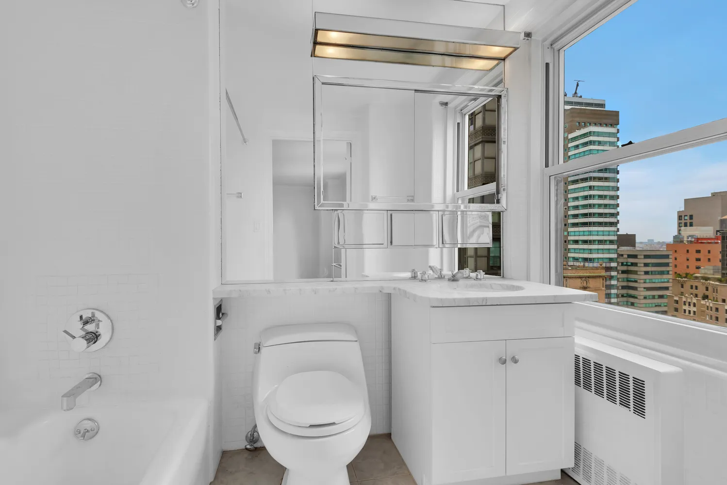 $449,000 | 465 Park Avenue, Unit 26C | Midtown East