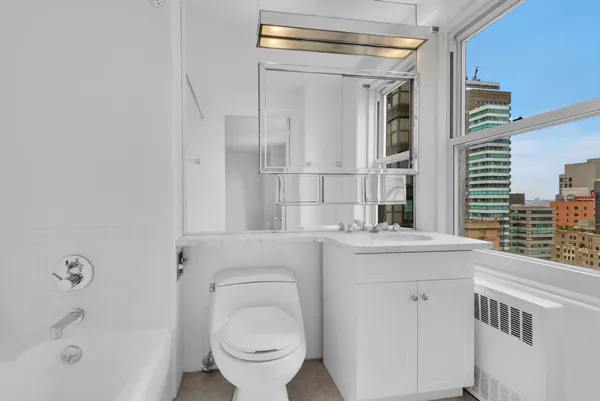 $325,000 | 465 Park Avenue, Unit 26C | Midtown East