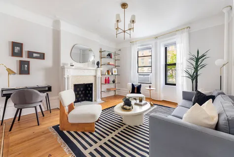 $575,000 | 242 West 104th Street, Unit 3WF | Upper West Side