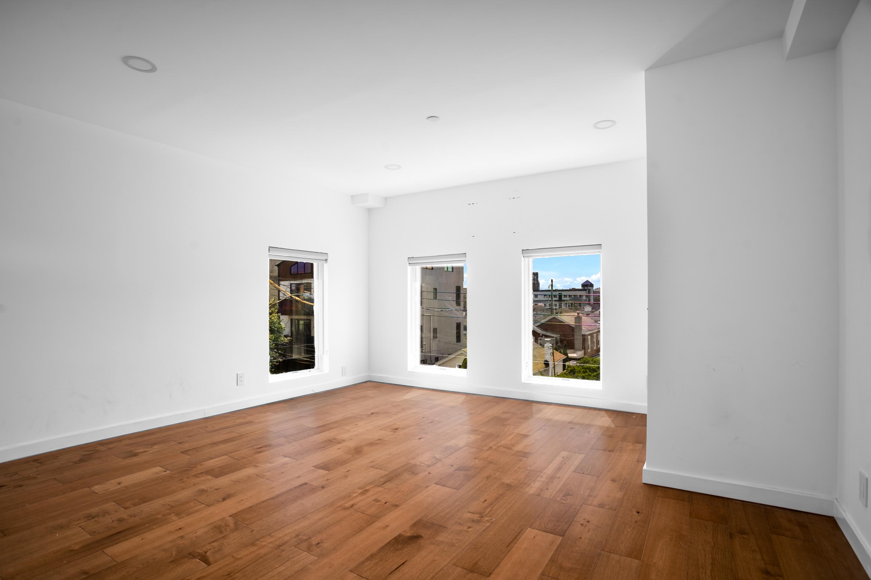 2813 Brown Street Brooklyn, NY 11235 - Photo 7 of 29