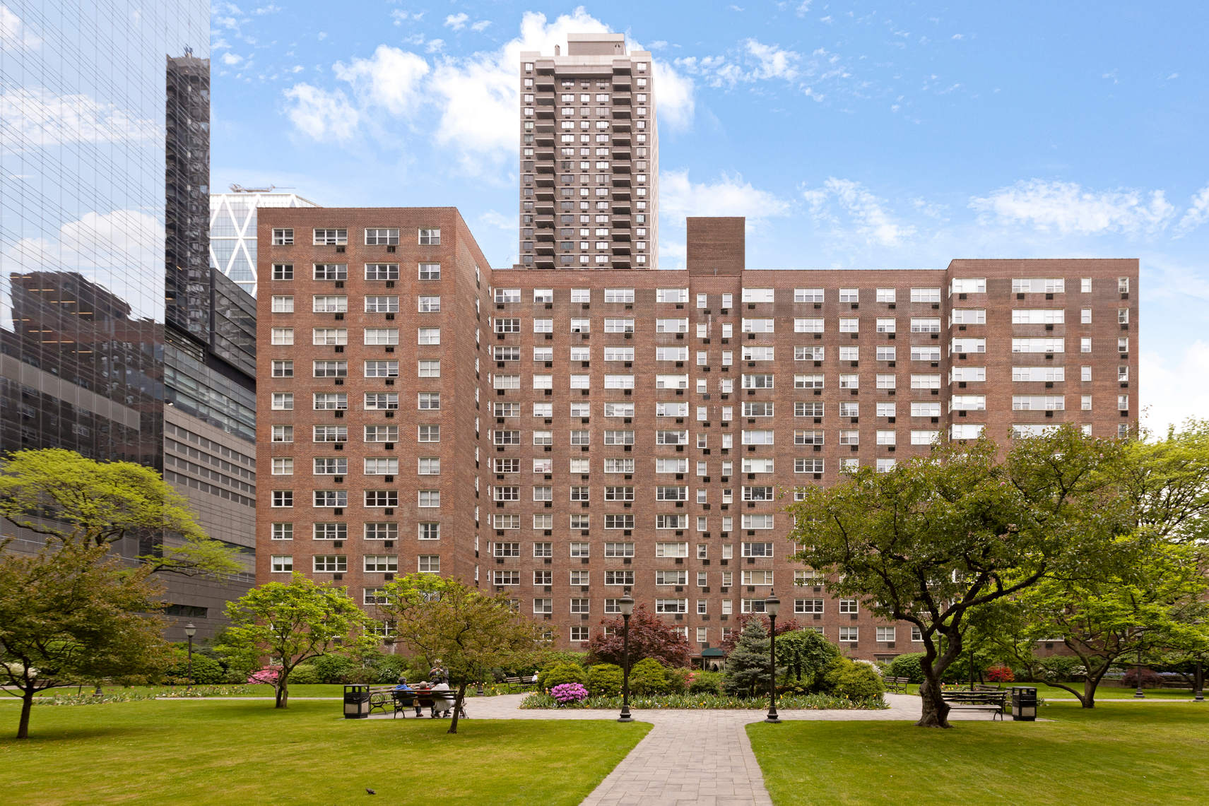 30 West 60th Street, Unit 4R Manhattan, NY 10019 - Photo 8 of 10