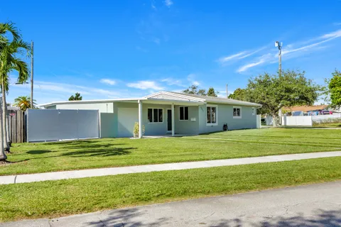 $750,000 | 9851 Jamaica Drive, Cutler Bay, FL 33189