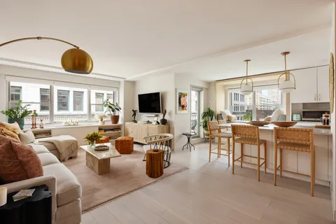 $2,450,000 | 70 East 10th Street, Unit 7A | Greenwich Village