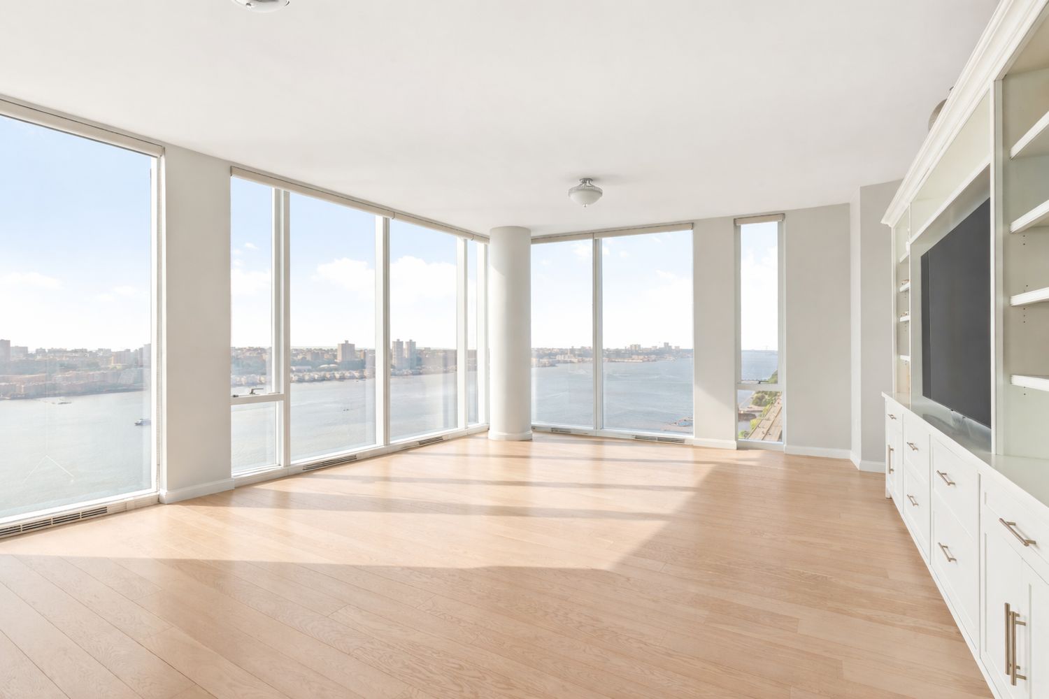 $7,200,000 | 10 Riverside Boulevard, Unit 30B | Upper West Side