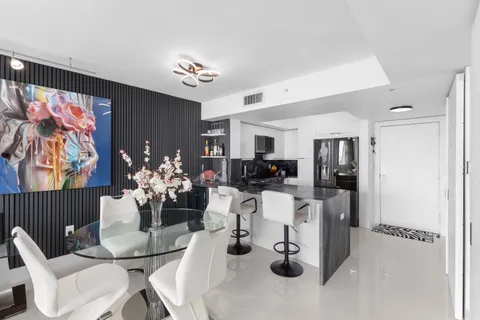$785,000 | 1800 Sunset Harbour Drive, Unit 2409, Miami Beach, FL 33139