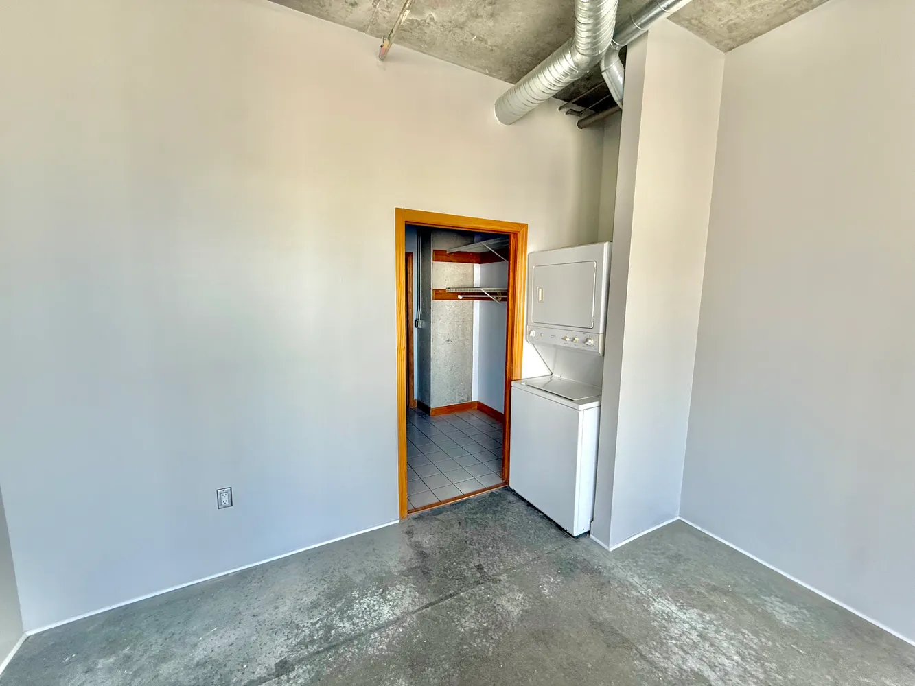 a view of a walk in closet