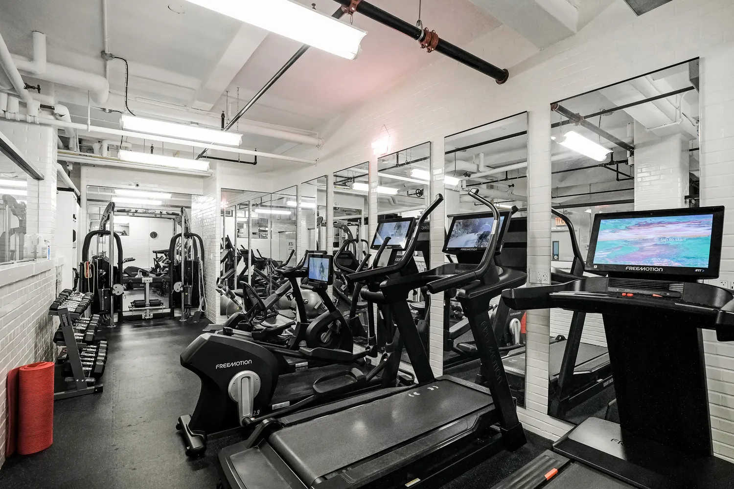 $799,000 | 440 West End Avenue, Unit 8F | Upper West Side