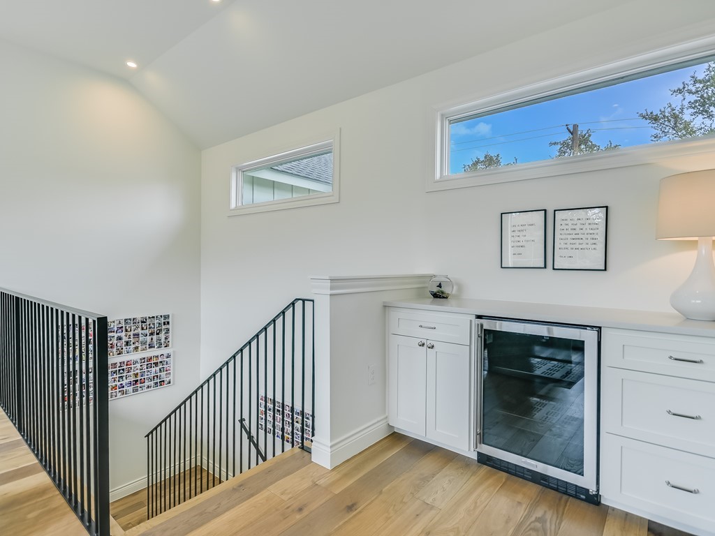 4102 Deepwoods Drive Austin, TX 78731 - Photo 17 of 29