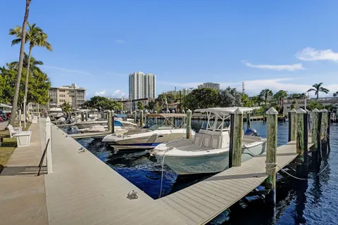 $1,895,000 | 1431 South Ocean Boulevard, Unit 17, Lauderdale-by-the-Sea, FL 33062