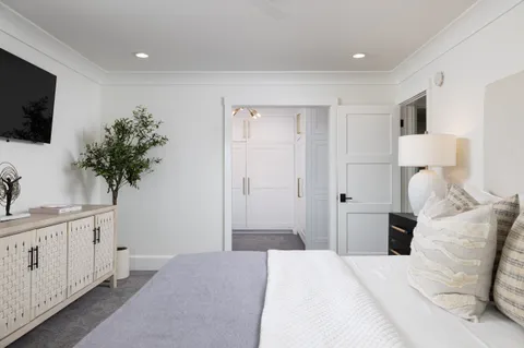 $4,850,000 | 1609 Ruth Lane, Newport Beach, CA 92660