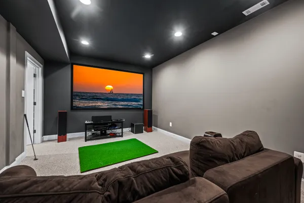 $1,050,000 | 8114 Kylemore Way, Ellicott City, MD 21043