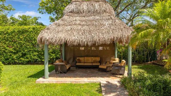 $1,735,000 | 14831 Southwest 95th Court, Miami, FL 33176