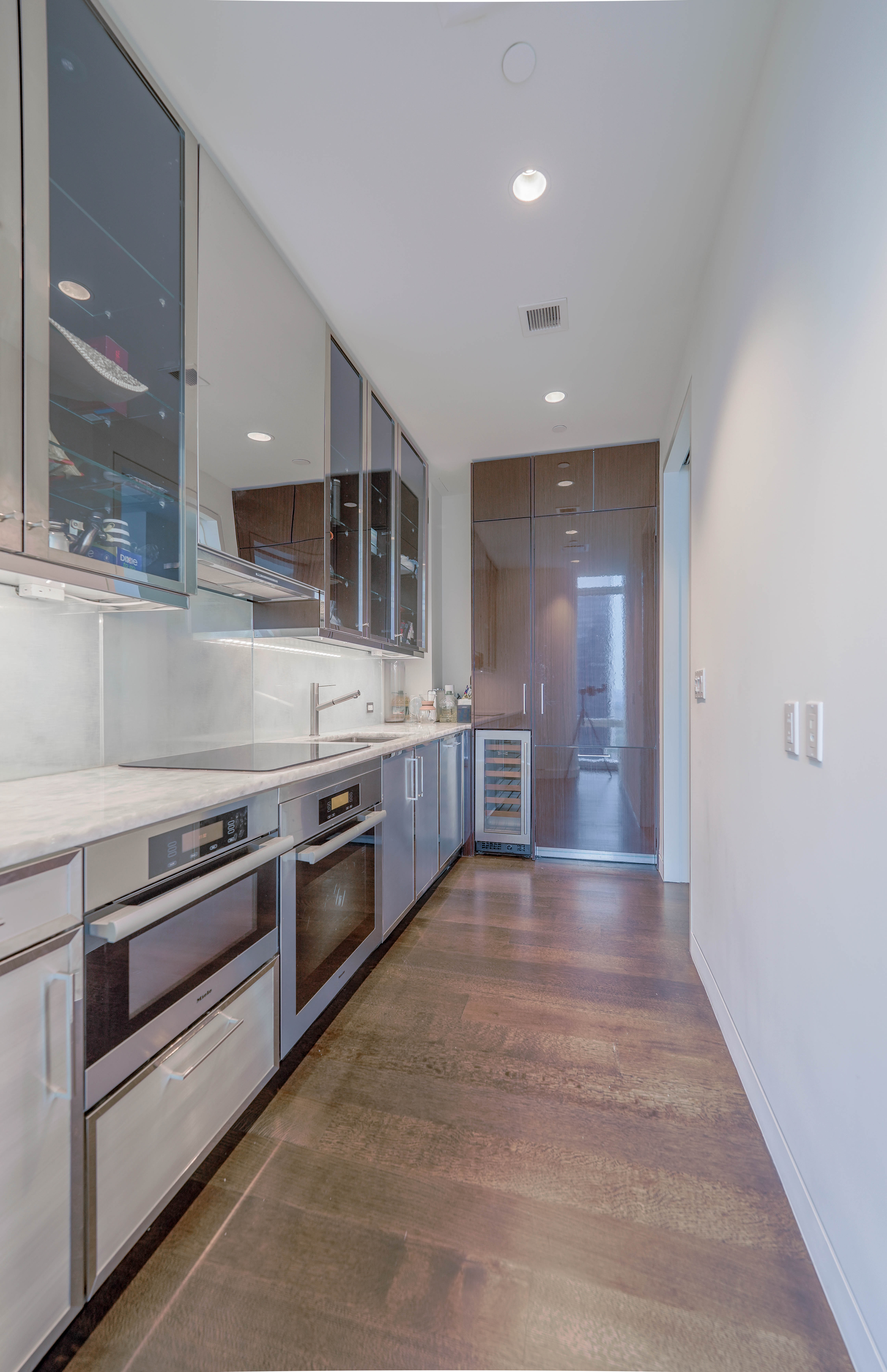 20 West 53rd Street, Unit 37B Manhattan, NY 10019 - Photo 5 of 10