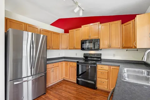$450,000 | 2421 Renaissance Drive, Fitchburg, WI 53711