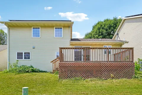 $450,000 | 2421 Renaissance Drive, Fitchburg, WI 53711