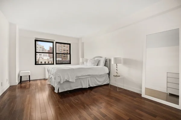 $4,700 | 520 East 81st Street, Unit 9H | Upper East Side