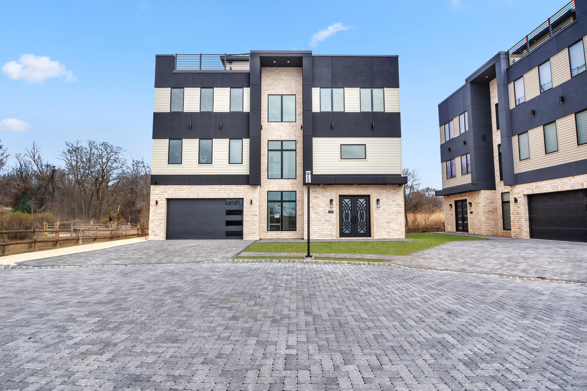 5 Osprey Court Staten Island, NY 10308 - Photo 49 of 50 a front view of building with yard