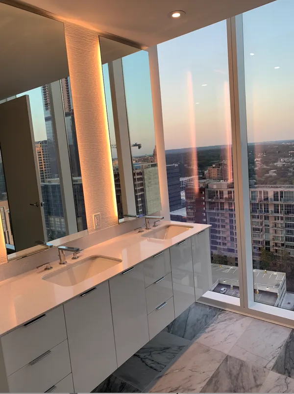 $1,192,000 | 301 West Avenue, Unit Undisclosed, Austin, TX 78701