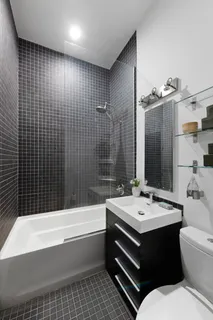 $450,000 | 689 Fort Washington Avenue, Unit 2M | Hudson Heights