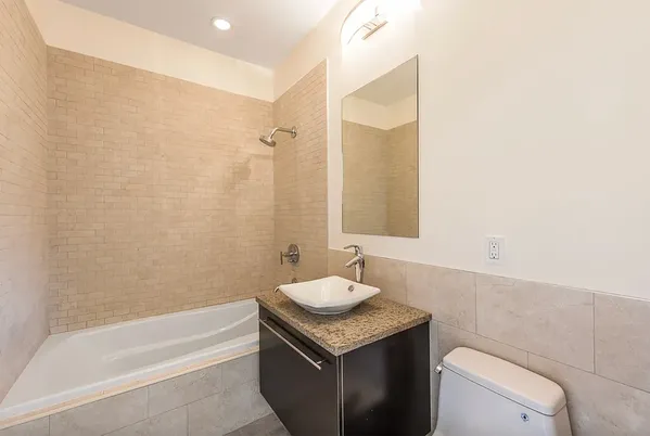$2,850 | 42-37 27th Street, Unit 2C | Long Island City