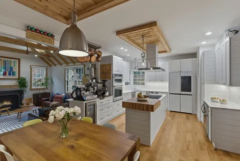 Contact Agent | 28 Tufts Road, Lexington, MA 02421