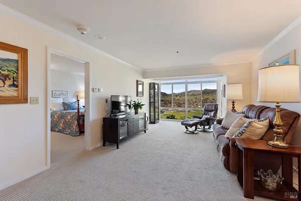 $259,000 | 100 Thorndale Drive, Unit 204, San Rafael, CA 94903