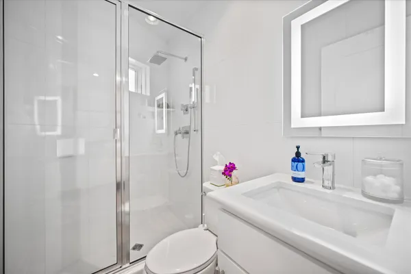 $1,475,000 | 1717 V Street Northwest, Washington, DC 20009