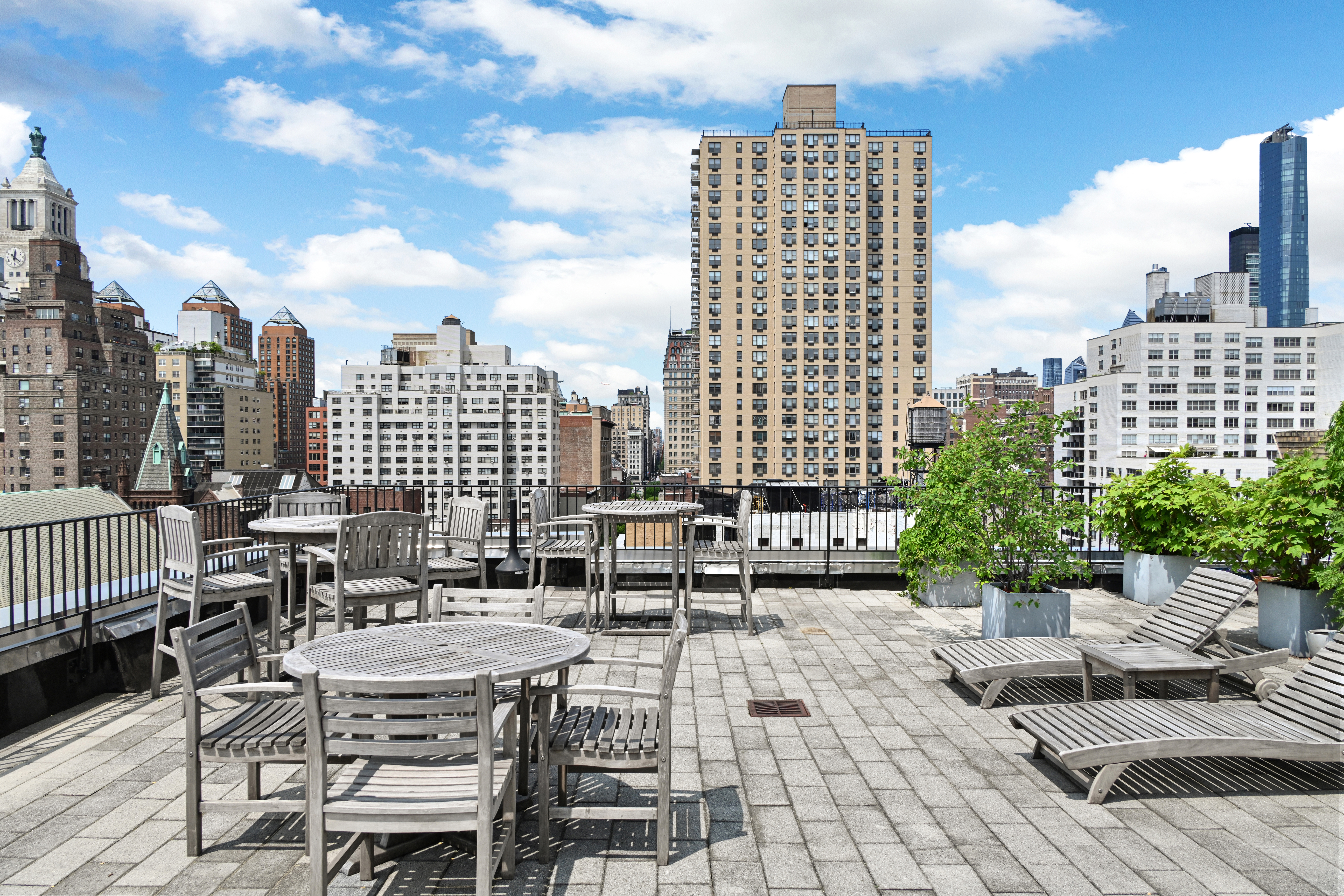 305 2nd Avenue, Unit 325 Manhattan, NY 10003 - Photo 14 of 22 a view of outdoor space with patio