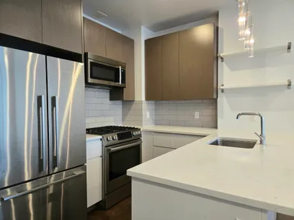 $4,200 | 27-17 42nd Road, Unit 10G | Long Island City