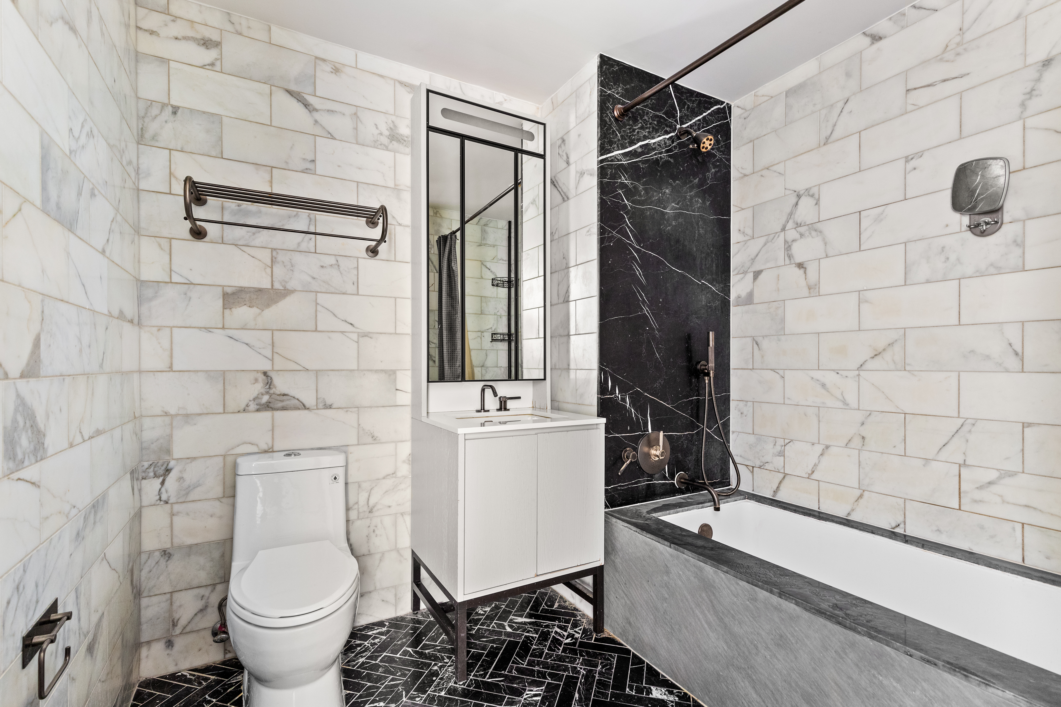 959 1st Avenue, Unit 6F Manhattan, NY 10022 - Photo 5 of 8