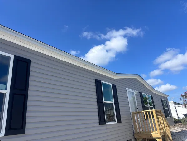 $2,900 | 7480 Southeast Eagle Avenue, Hobe Sound, FL 33455
