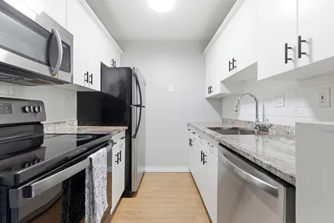 Contact Agent | 61 Wright Street, Unit 102, Stoneham, MA 02180