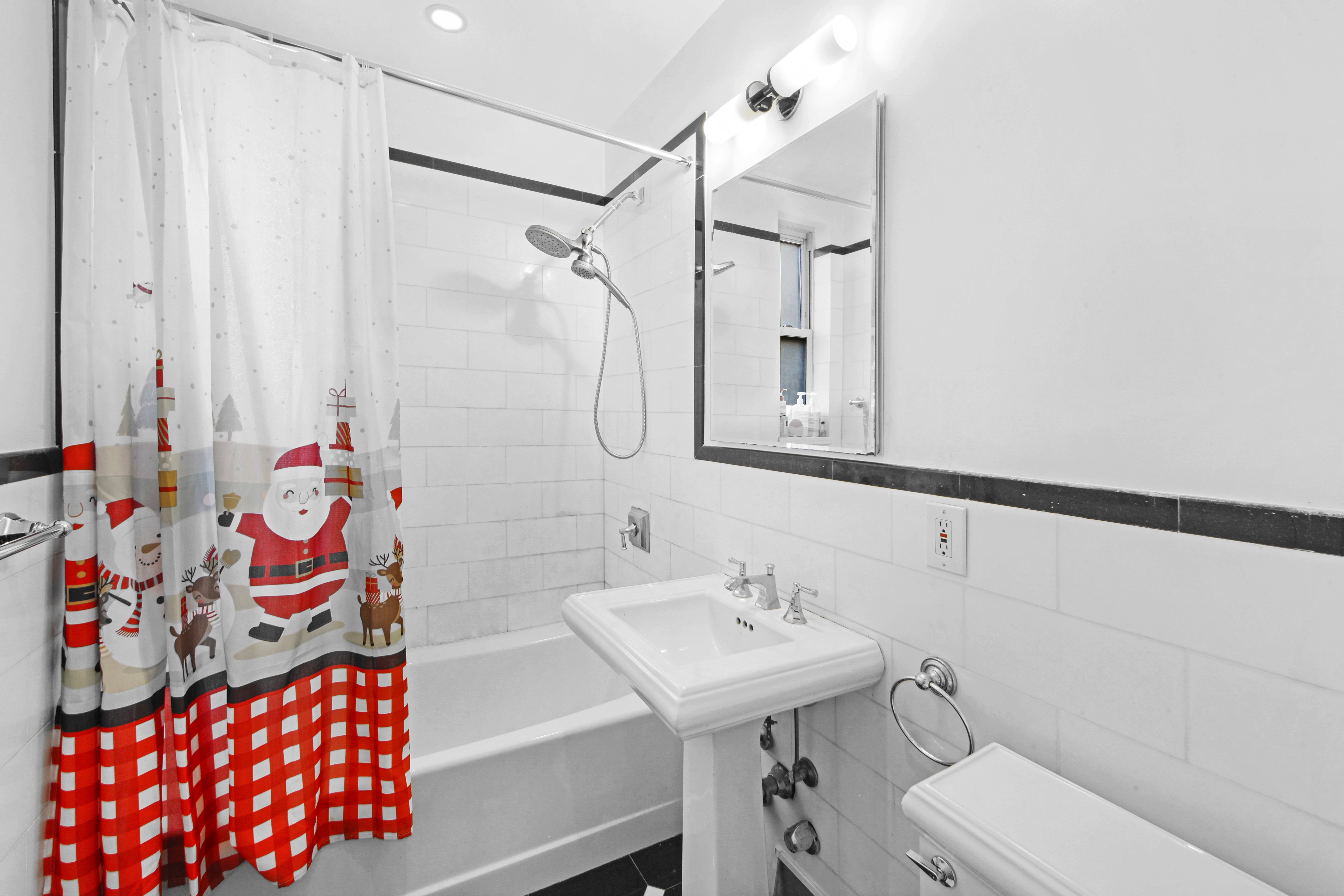 25 5th Avenue, Unit 9E Manhattan, NY 10003 - Photo 6 of 7