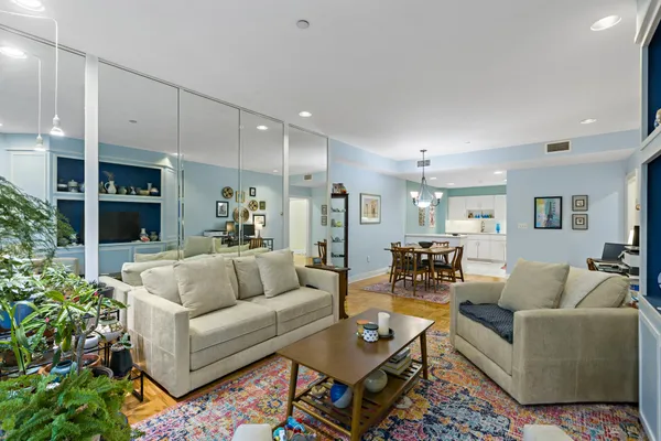 $385,000 | 208 Shearwater Court West, Unit 32, Jersey City, NJ 07305