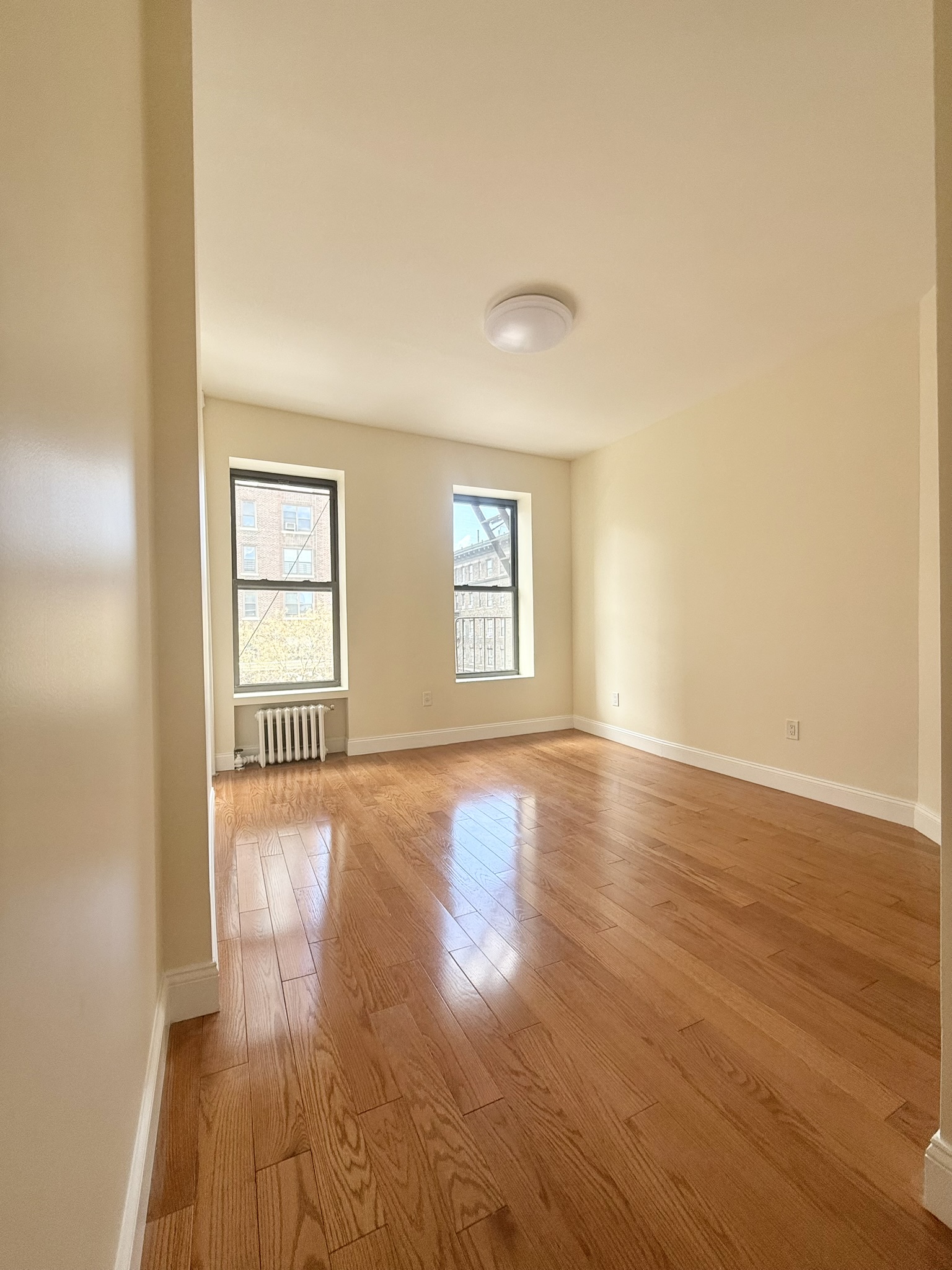 196 West 108th Street, Unit 2 Manhattan, NY 10025 - Photo 2 of 6
