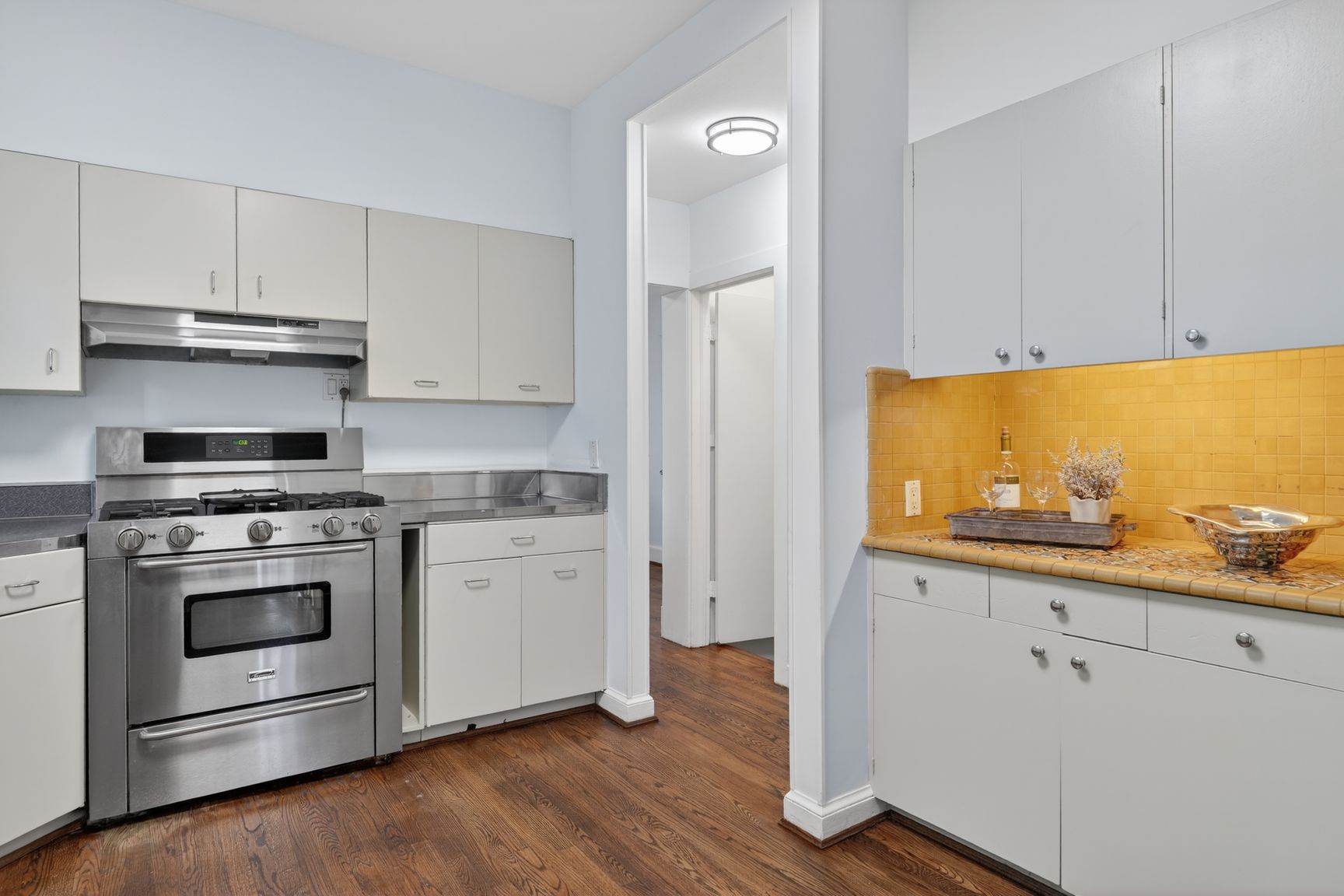 4425 P Street Northwest Washington, DC 20007 - Photo 10 of 28