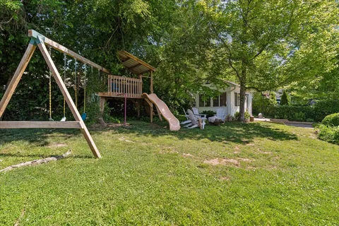 $565,000 | 905 Robin Road, Silver Spring, MD 20901