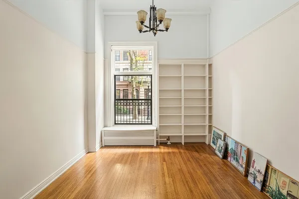 $1,850,000 | 885 West End Avenue, Unit GC | Upper West Side