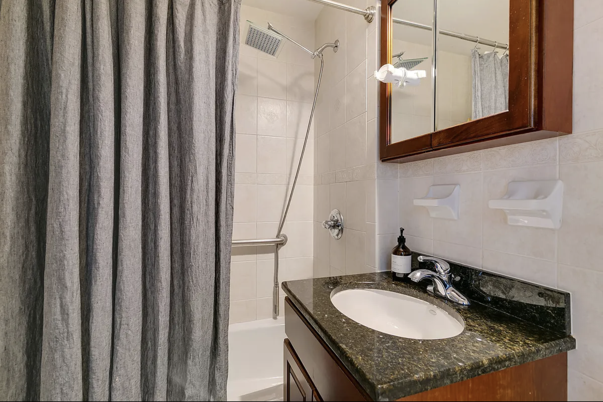 155 Hester Street, Unit 502 Manhattan, NY 10013 - Photo 4 of 11