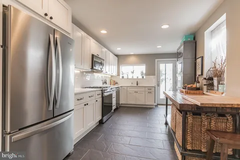 $650,000 | Poplar Street, Philadelphia, PA 19130