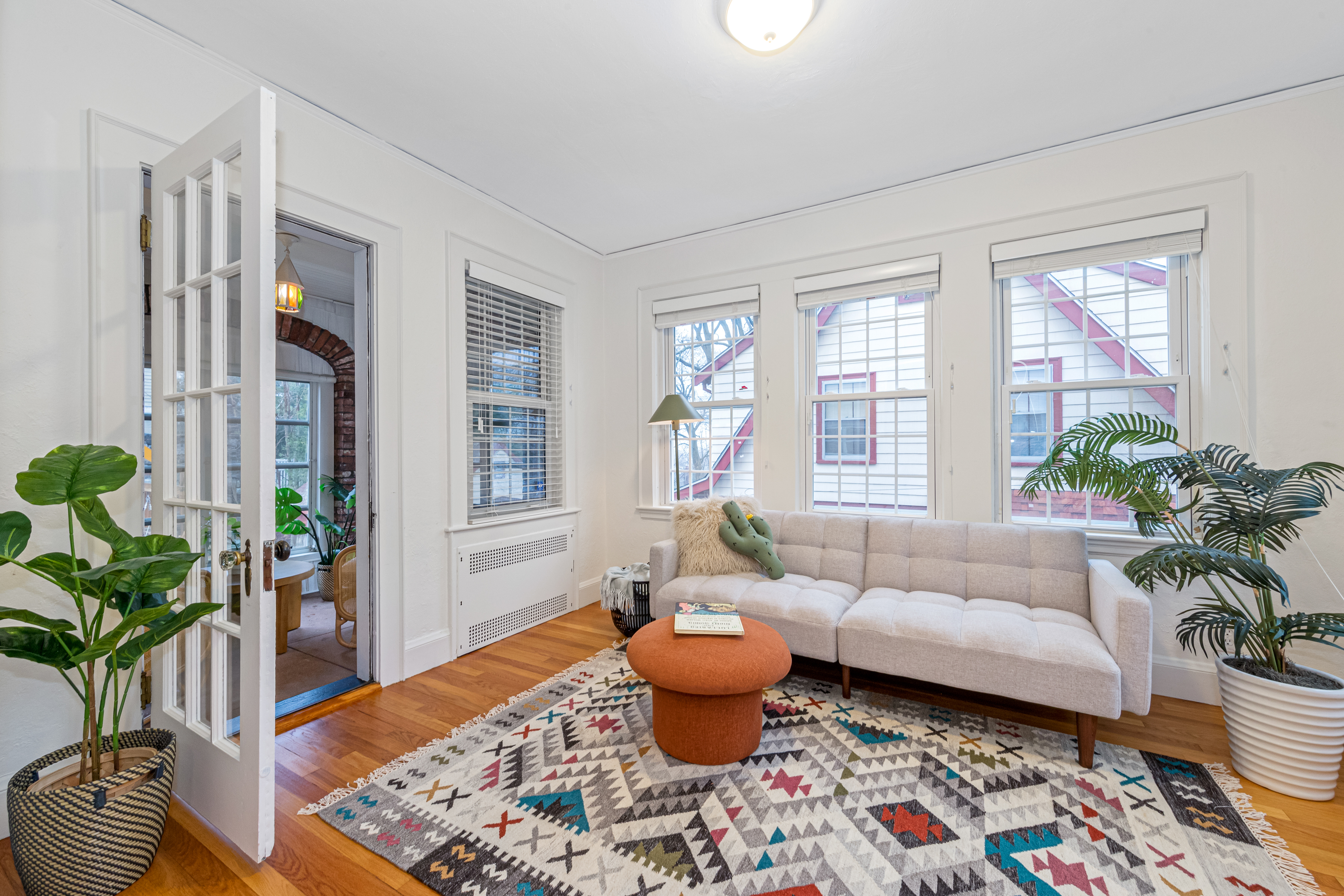 35 Richfield Road Arlington, MA 02474 - Photo 6 of 12