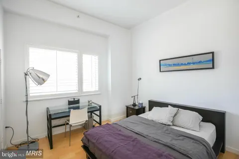 $1,050,000 | 1300 13th Street Northwest, Unit 905, Washington, DC 20005