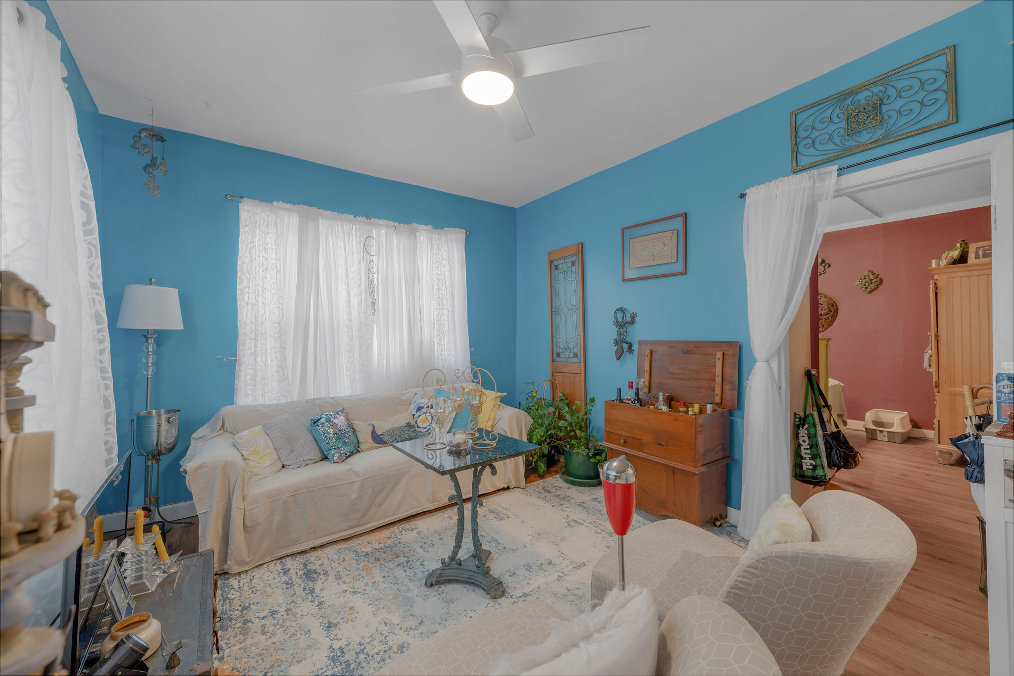 735-745 Meridian Avenue Miami Beach, FL 33139 - Photo 37 of 62 a living room with furniture and a couch