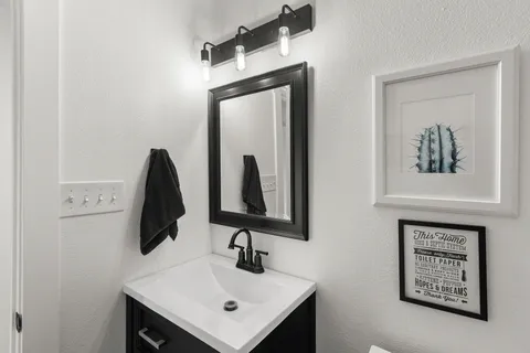 Contact Agent | 2300 River Road, Wimberley, TX 78676